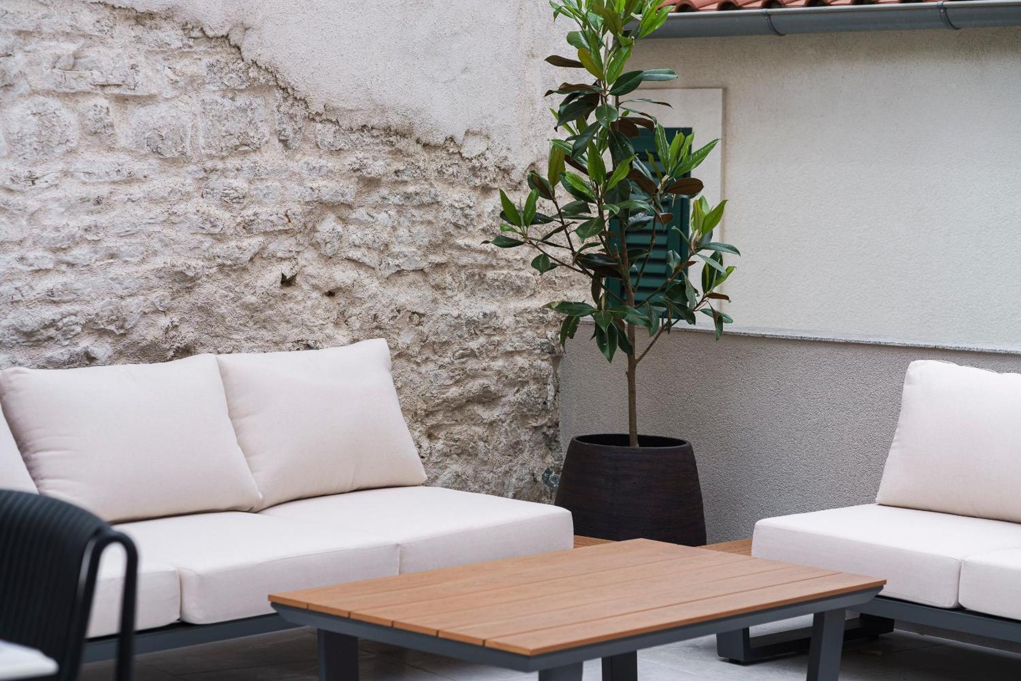 Samm Apartments Σίμπενικ Εξωτερικό φωτογραφία